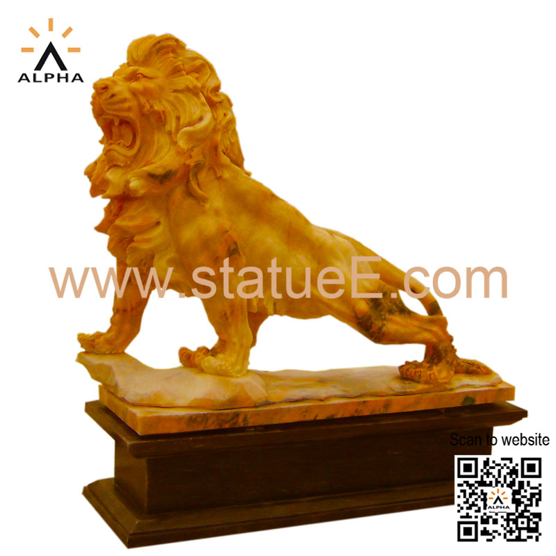 Statue lion